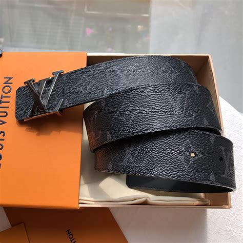 m9043 louis vuitton belt|louis vuitton lv initiales 40mm.